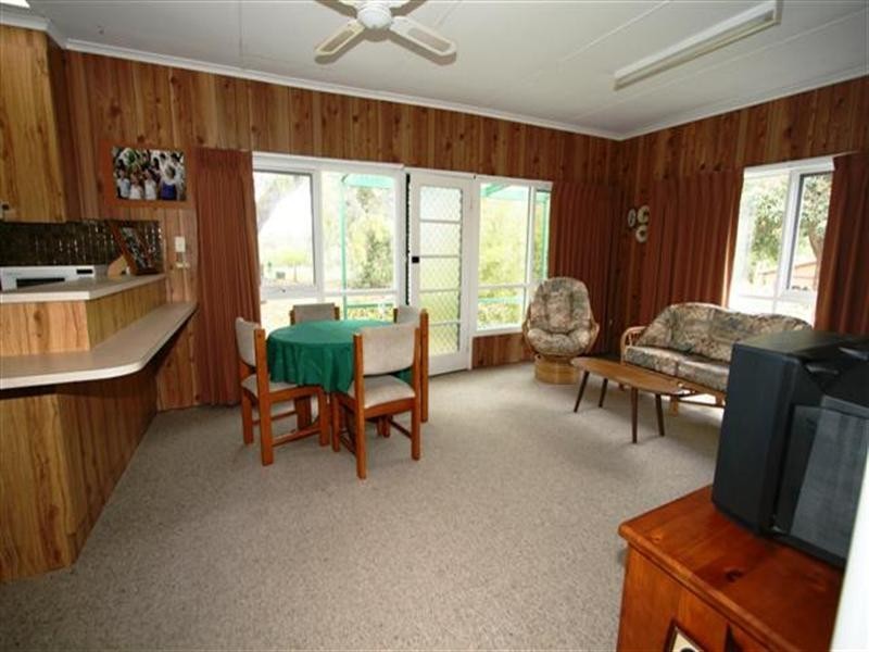 35 Rose Avenue, Cowes VIC 3922