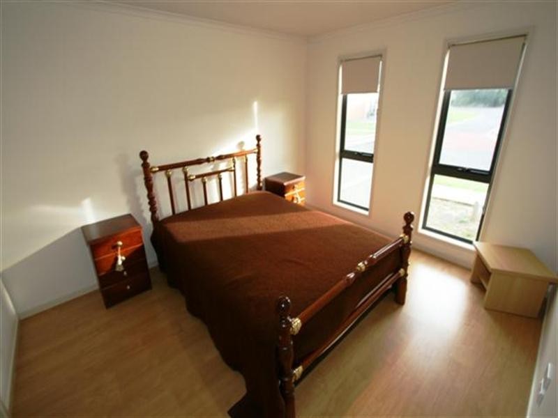 54 Redwood Drive, Cowes VIC 3922