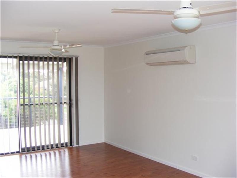 2 Grevilia Close, Cowes VIC 3922