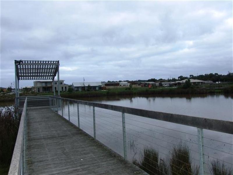 10 Dunes Road, Cowes VIC 3922