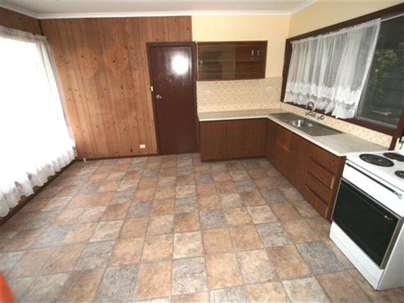 5 Grandview Grove, Cowes VIC 3922