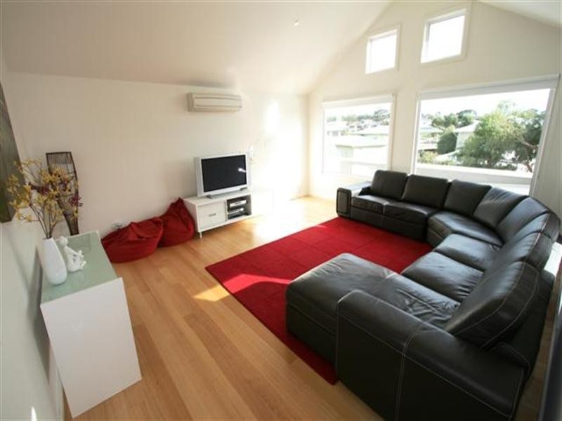 39 Norman Drive, Cowes VIC 3922