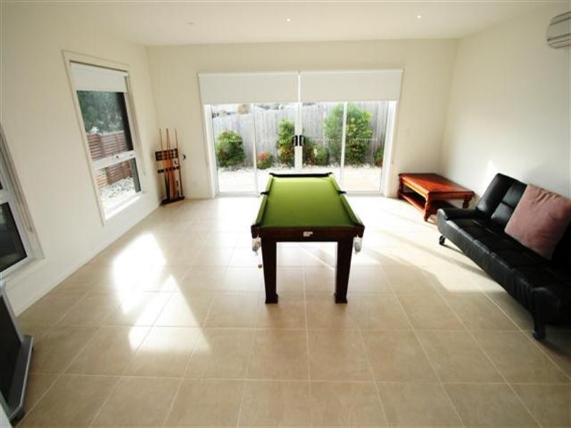39 Norman Drive, Cowes VIC 3922
