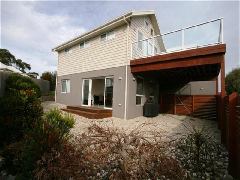 39 Norman Drive, Cowes VIC 3922