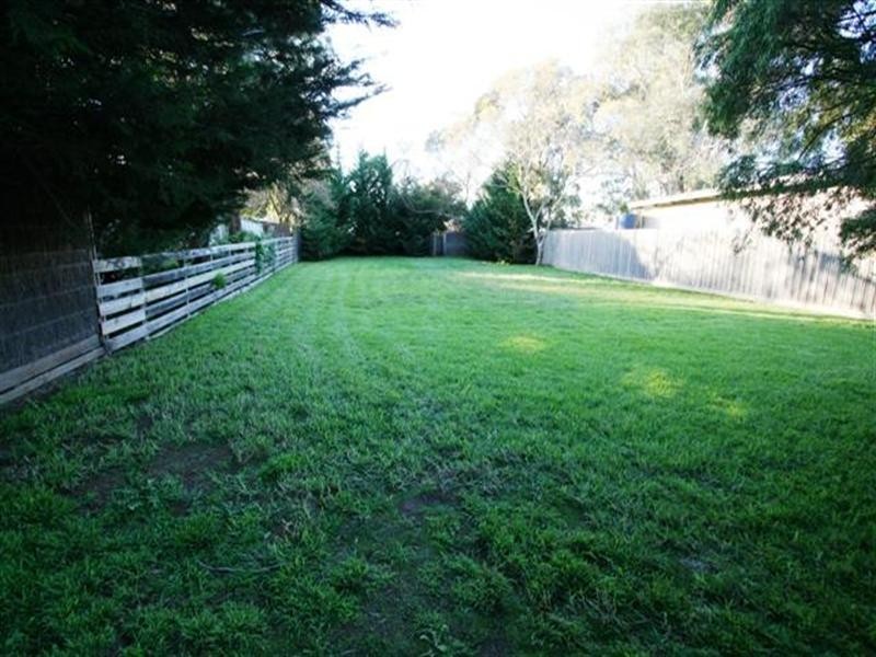 18 Outlook Drive, Cowes VIC 3922