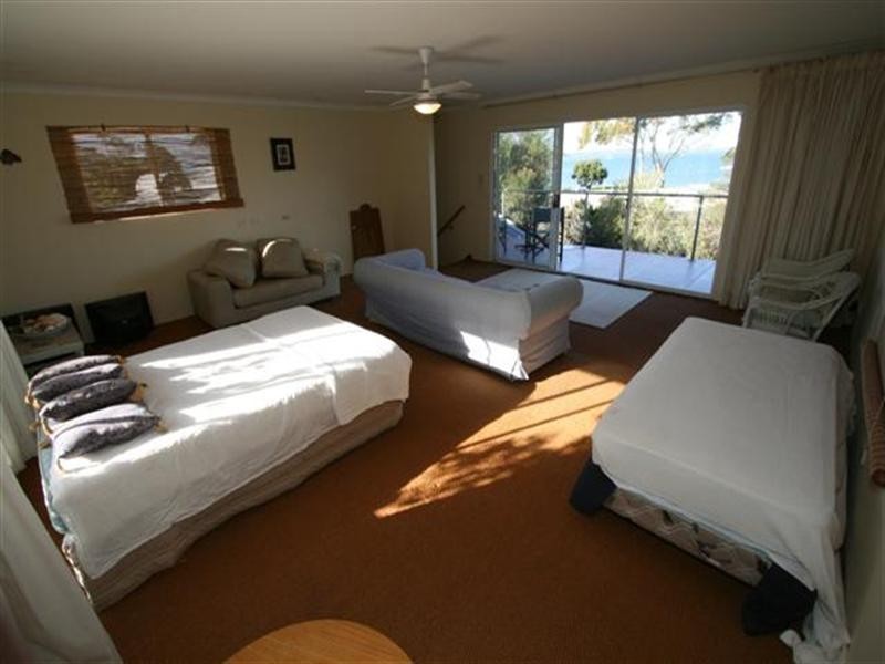 1/40 Walton Street, Rhyll VIC 3923