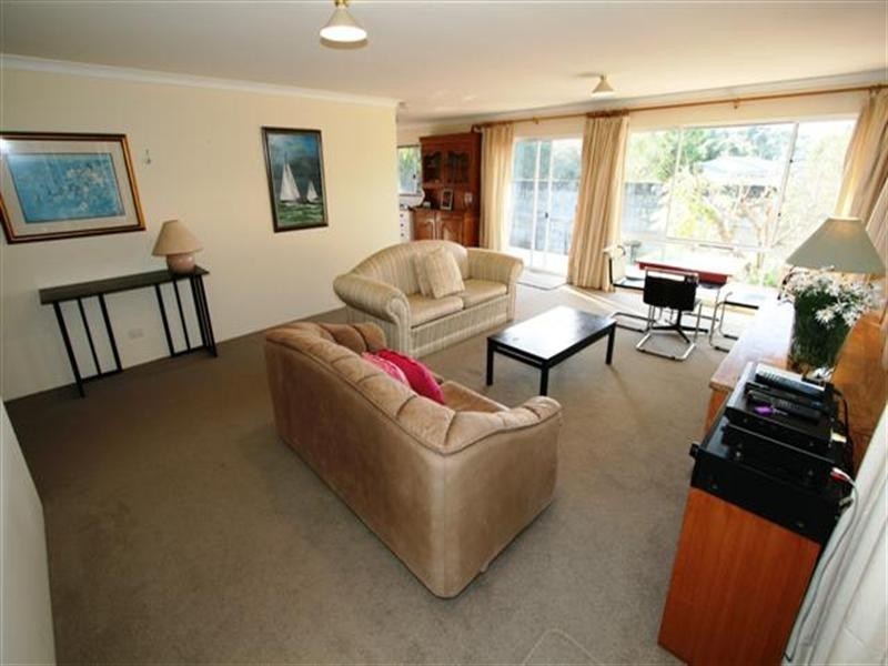 1/40 Walton Street, Rhyll VIC 3923