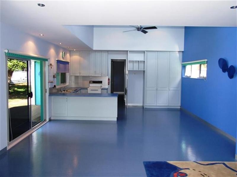 18 Rose Avenue, Cowes VIC 3922