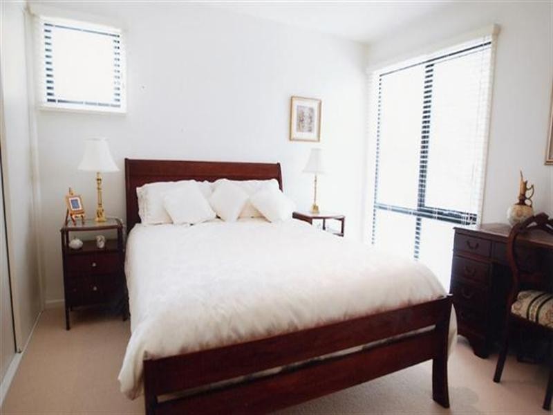 2 Gordon Street, Cowes VIC 3922