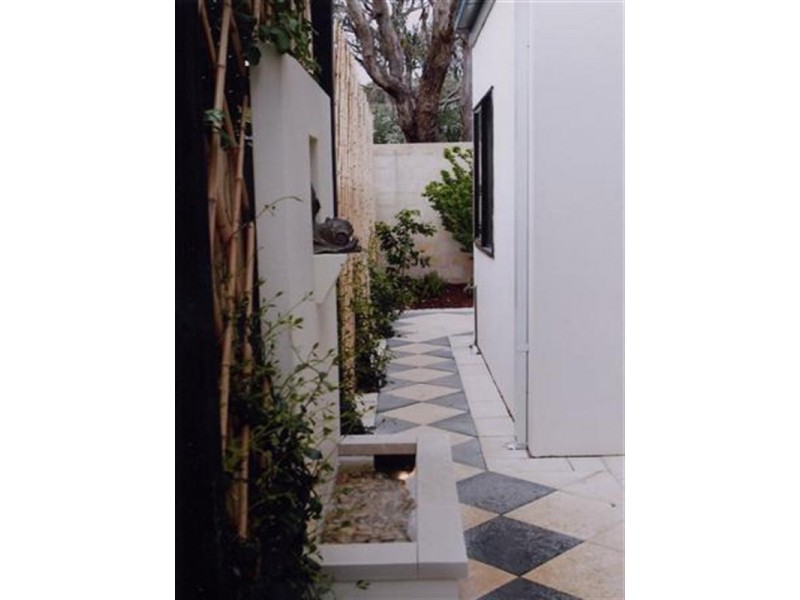 2 Gordon Street, Cowes VIC 3922