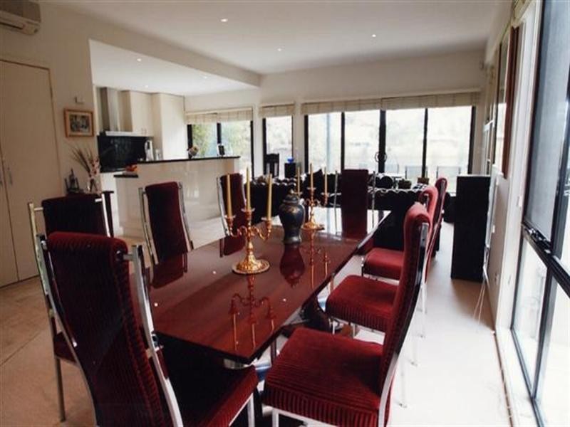 2 Gordon Street, Cowes VIC 3922