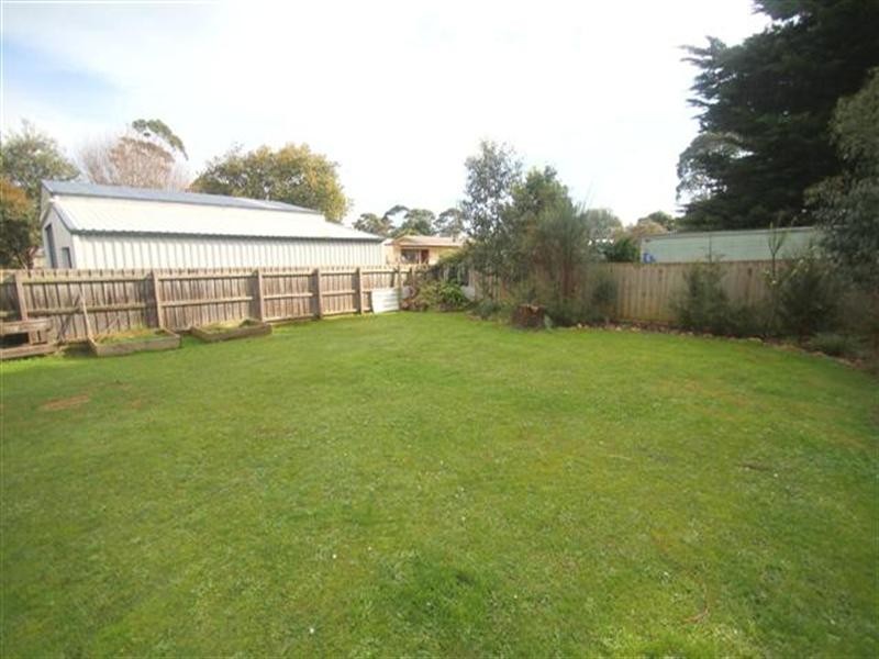 52 Ventnor Road, Cowes VIC 3922