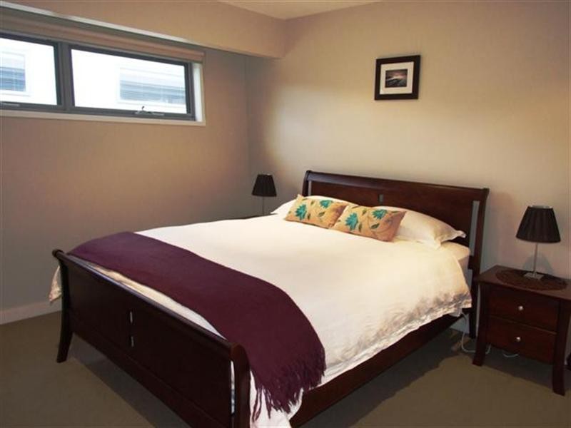 2/1a Stradbroke Crescent, Surf Beach VIC 3922