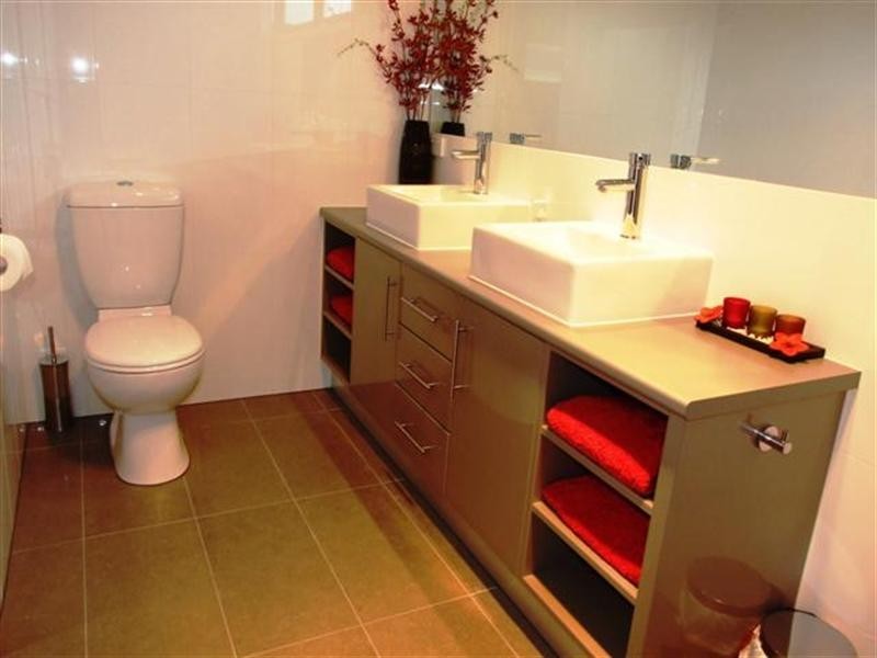 2/1a Stradbroke Crescent, Surf Beach VIC 3922