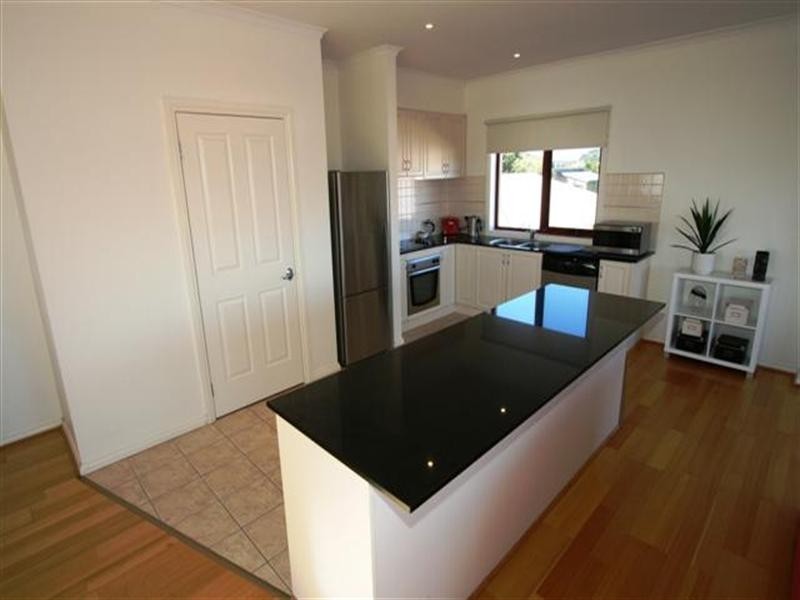 6/83 Chapel Street, Cowes VIC 3922