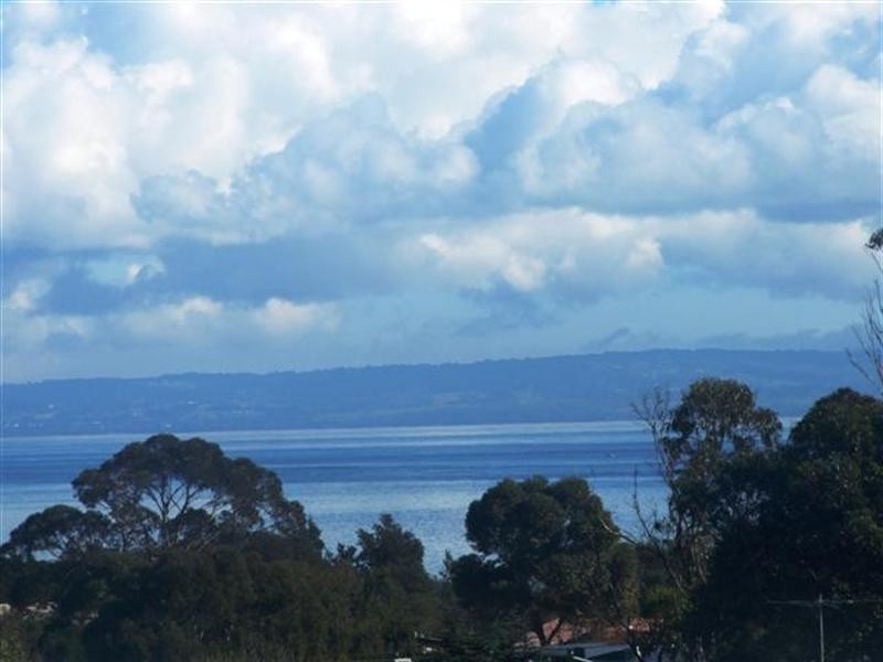 6/83 Chapel Street, Cowes VIC 3922