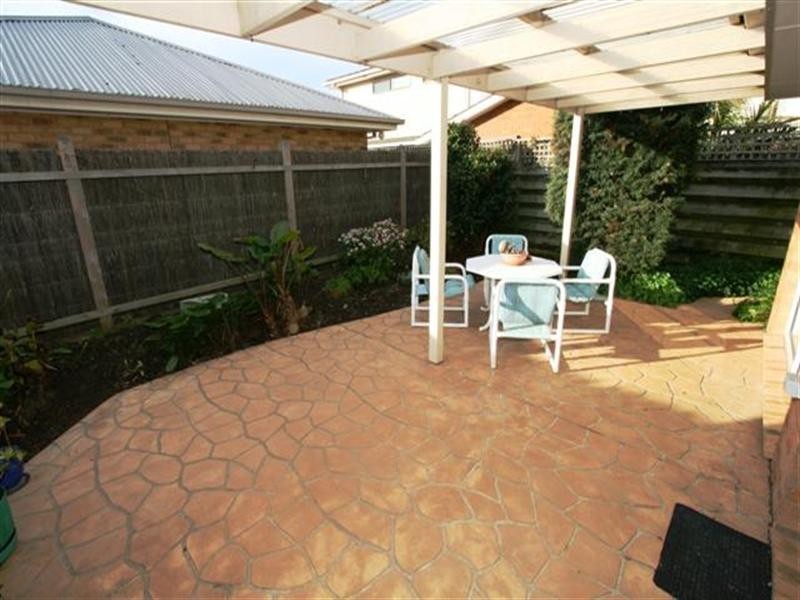 4/11 Fowler Grove, Newhaven VIC 3925