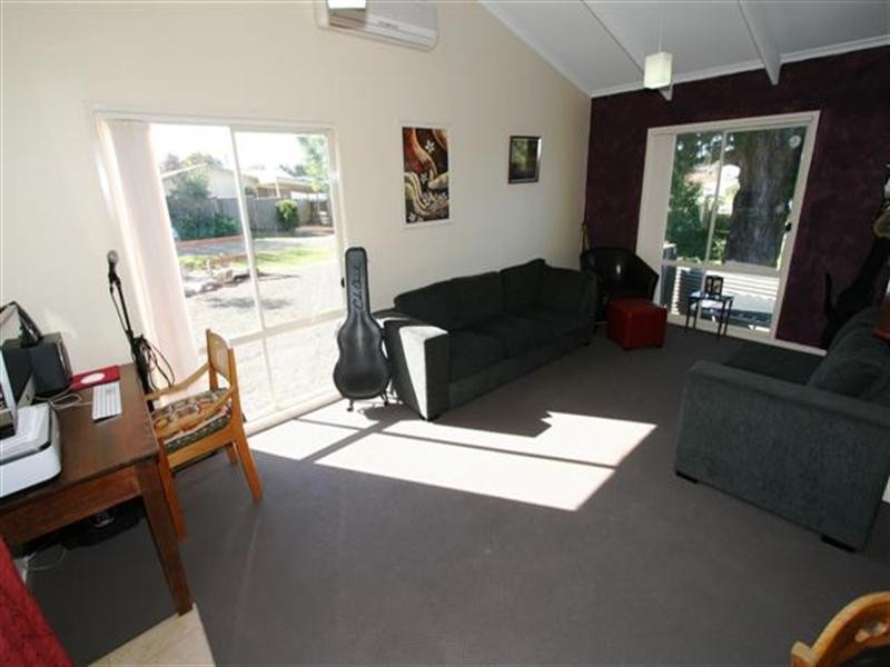 11 Happy Valley Drive, Sunset Strip VIC 3922