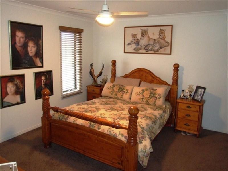 1 Kingfisher Way, Cowes VIC 3922