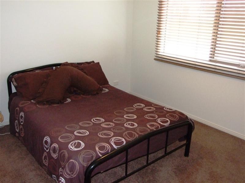 1 Kingfisher Way, Cowes VIC 3922