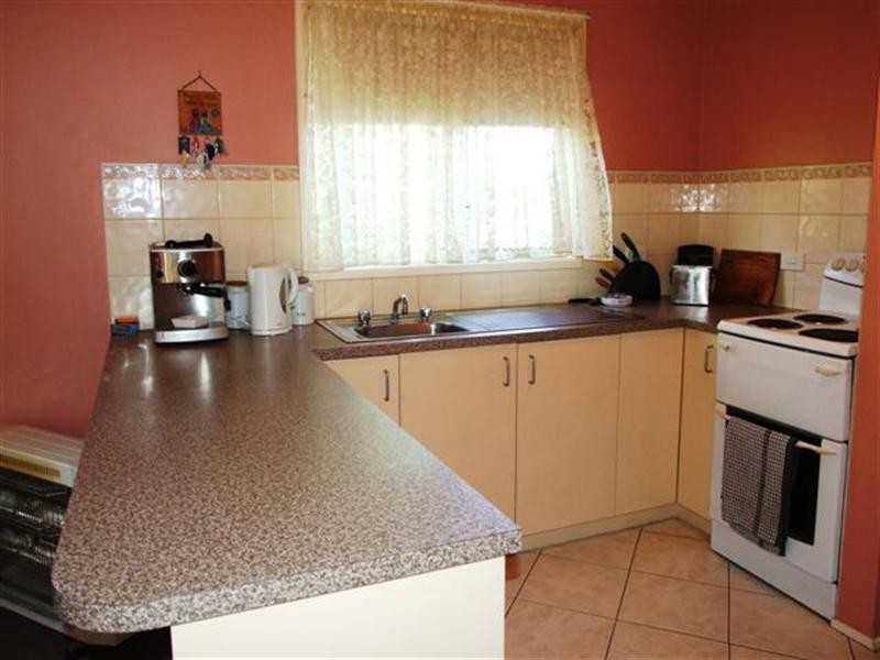 8 Golden Court, Sunset Strip VIC 3922