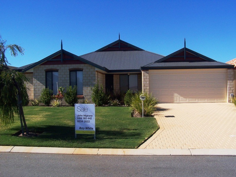 68 Buckingham Drive, PORT BOUVARD, Wannanup WA 6210