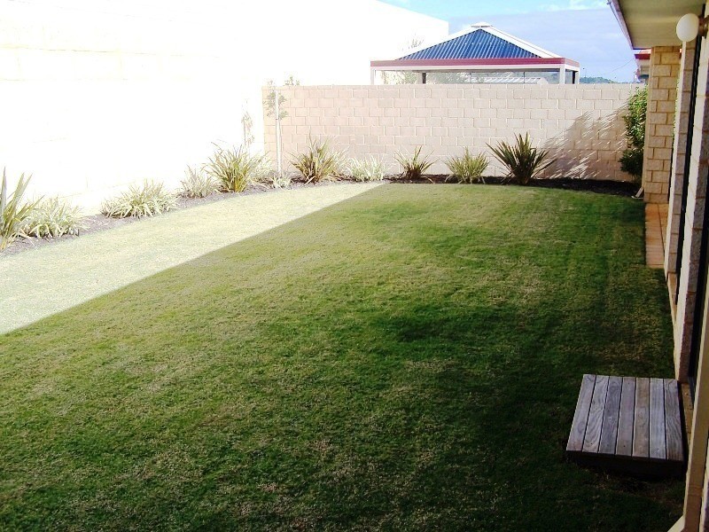 68 Buckingham Drive, PORT BOUVARD, Wannanup WA 6210