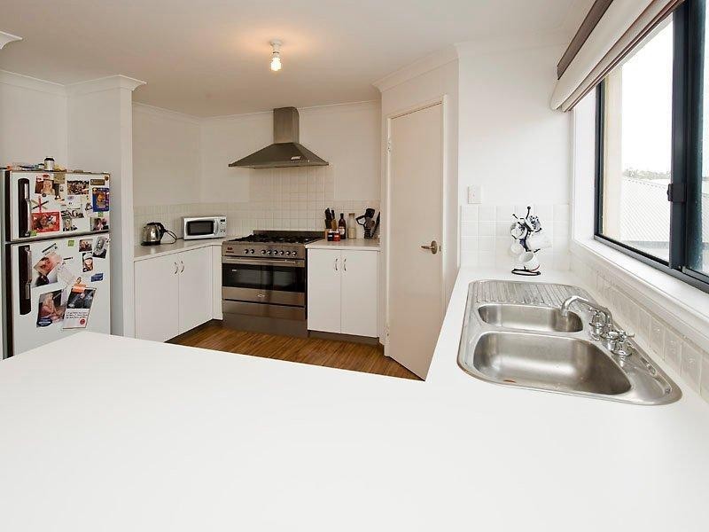 2 Firetail Lane, Erskine WA 6210