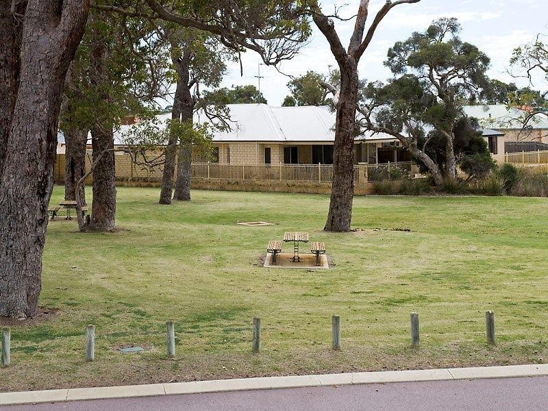 2 Firetail Lane, Erskine WA 6210