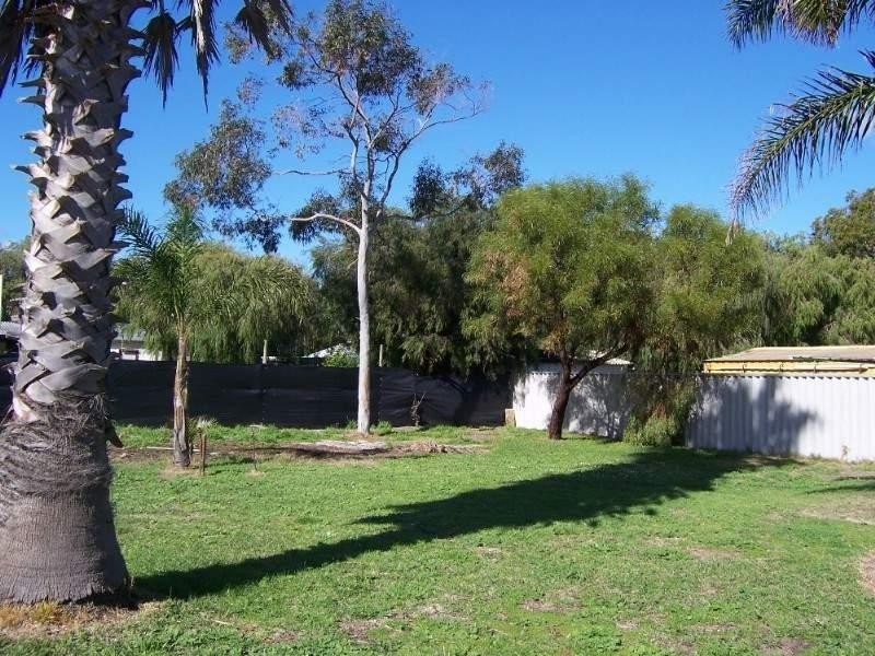 17 Merrivale Street, Wannanup WA 6210