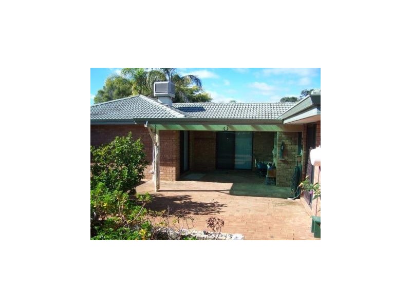 31 Elderberry Circle, Halls Head WA 6210