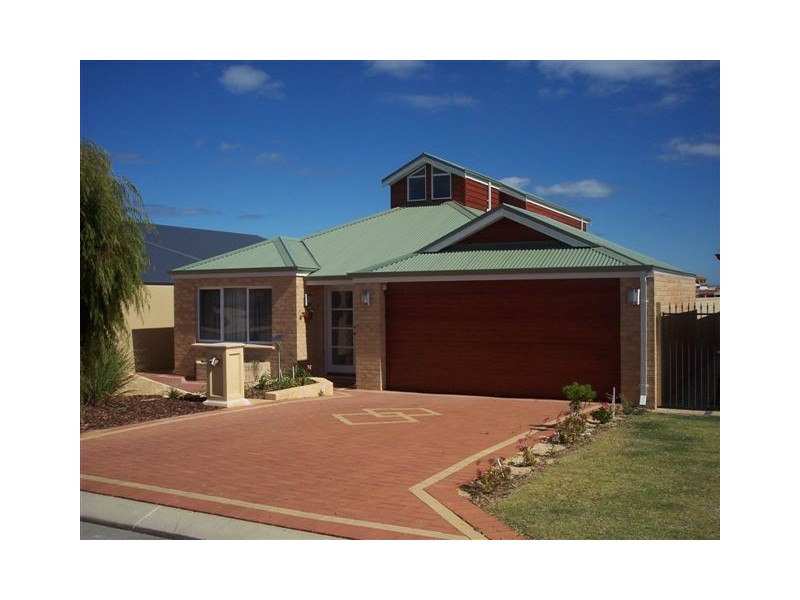 15 Masthead Way, Wannanup WA 6210