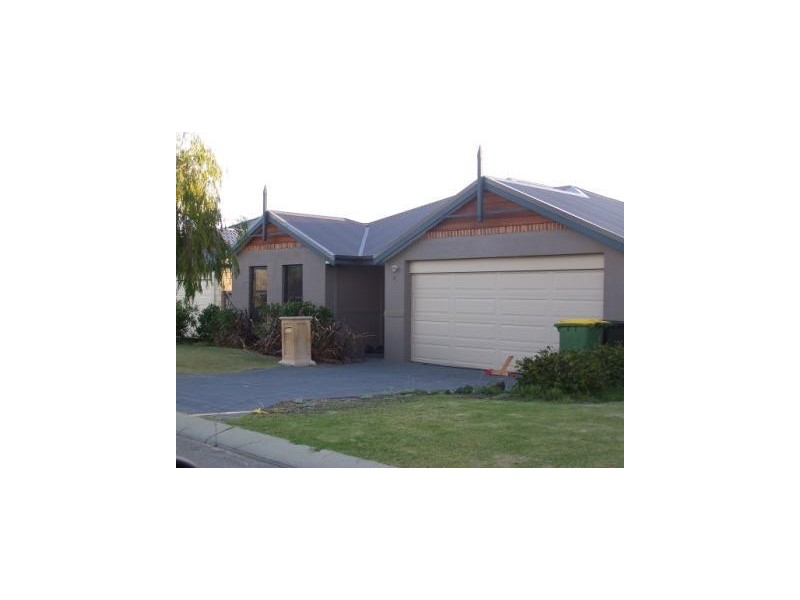 7 Masthead Way, Wannanup WA 6210