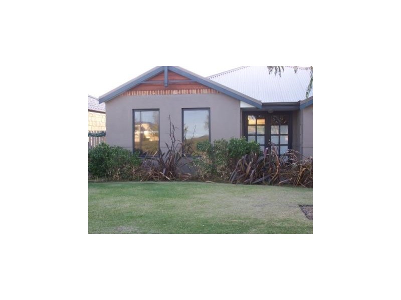 7 Masthead Way, Wannanup WA 6210