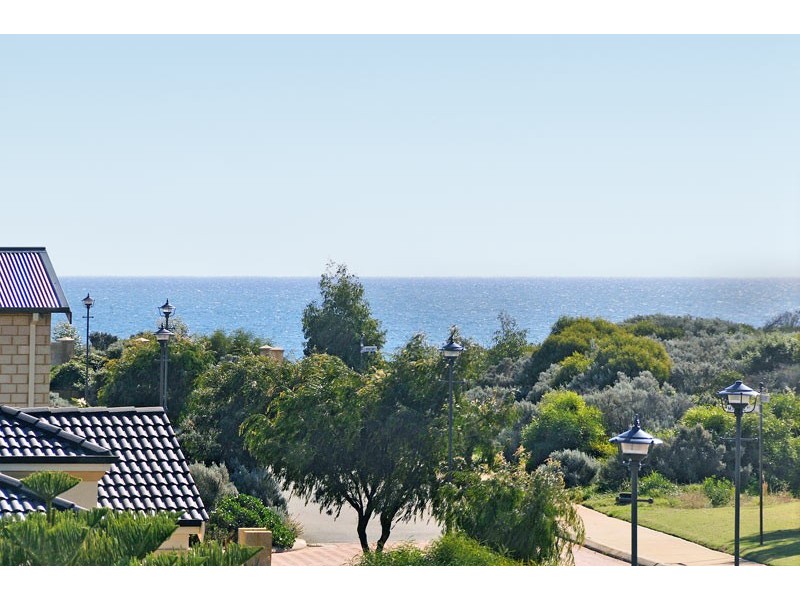 34 Beachview Court, Wannanup WA 6210