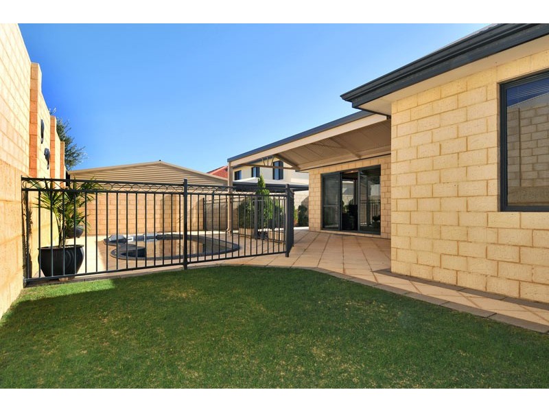 34 Beachview Court, Wannanup WA 6210