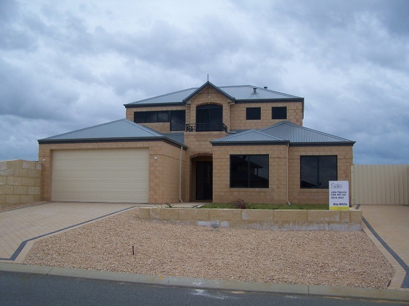 46 Lakeway Retreat, Wannanup WA 6210
