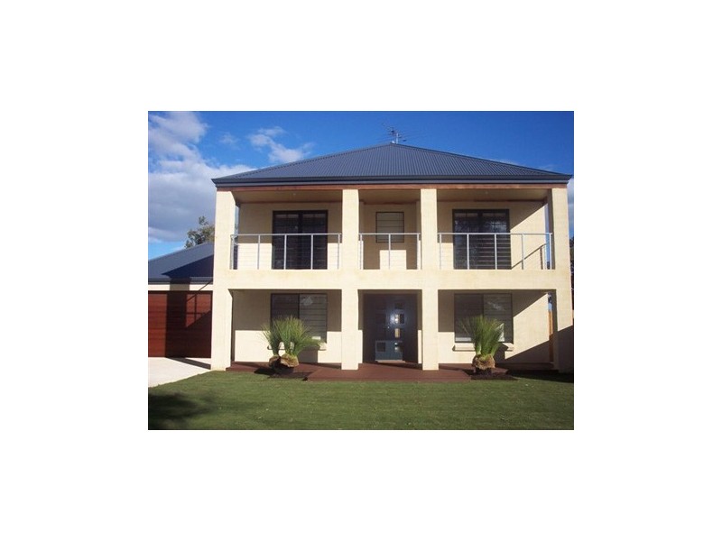 2 Firetail Lane, Erskine WA 6210