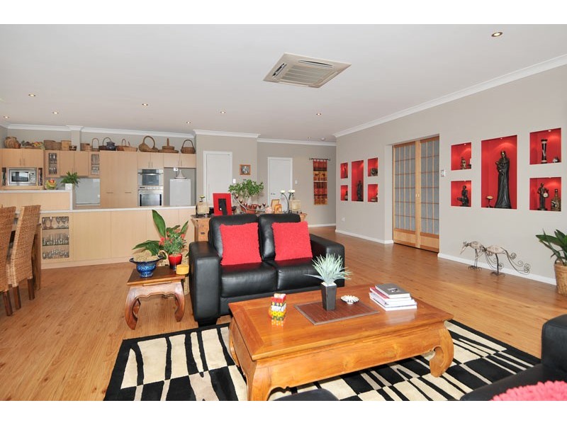 10 Grattitude Way, Dawesville WA 6211