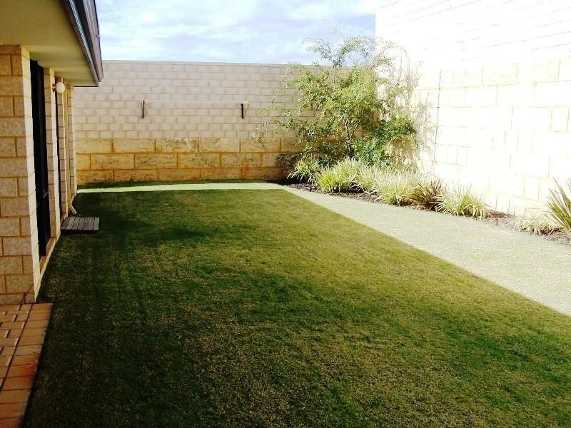 68 Buckingham Drive, Wannanup WA 6210