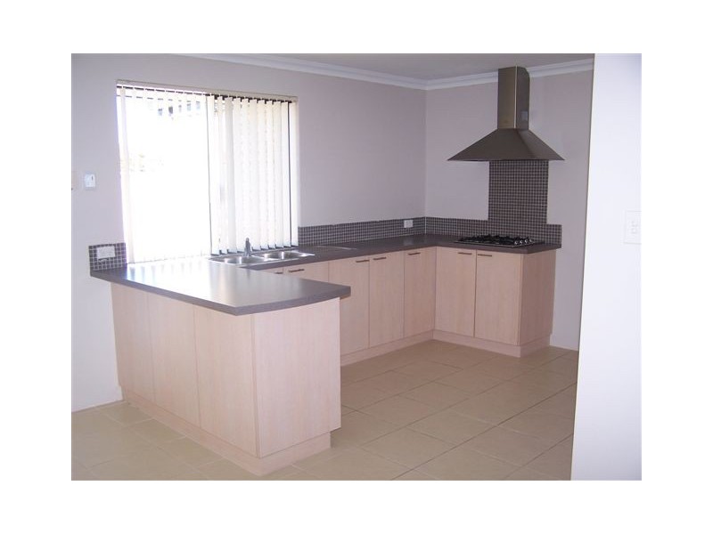 2/24 Ward Street, Mandurah WA 6210