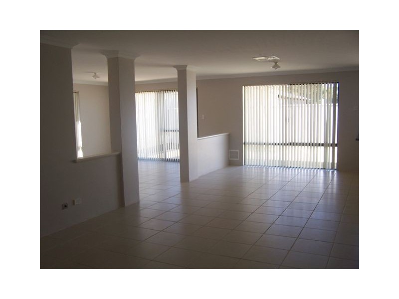 2/24 Ward Street, Mandurah WA 6210