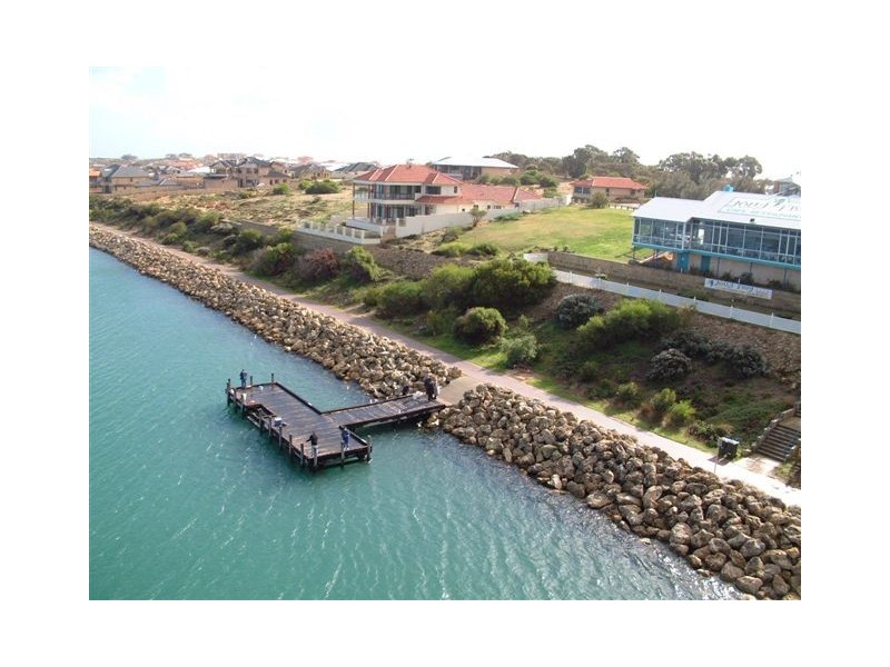 L1408(19) Bobtail Bend, PORT BOUVARD, Wannanup WA 6210