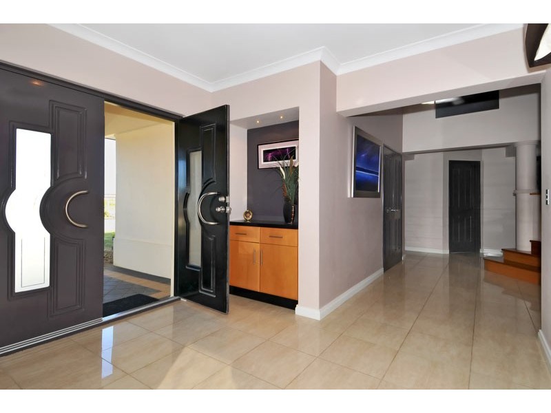 1 Fairsky Parade, Wannanup WA 6210