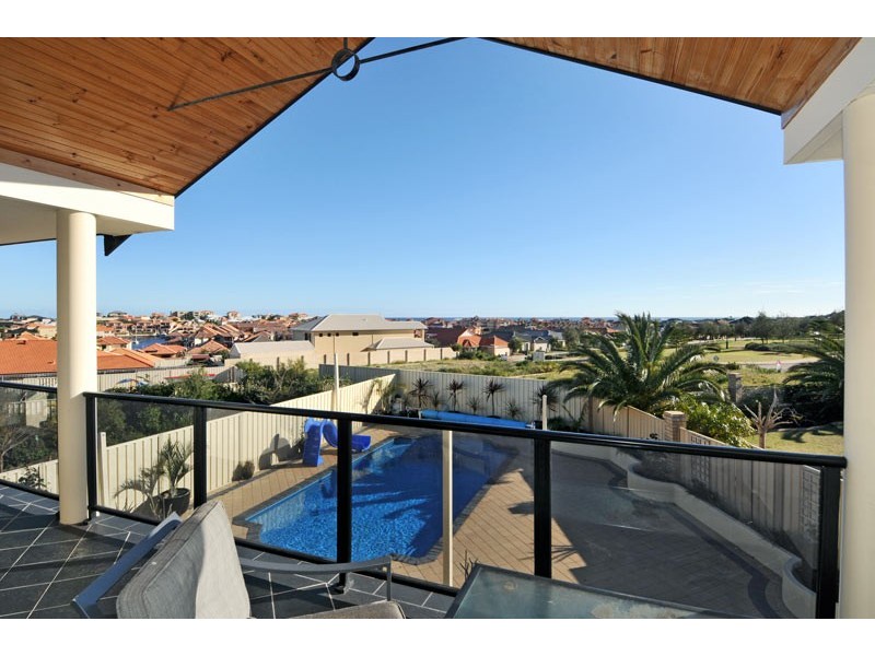 1 Fairsky Parade, Wannanup WA 6210