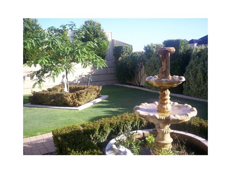 21 Australis Circle, PORT BOUVARD, Wannanup WA 6210