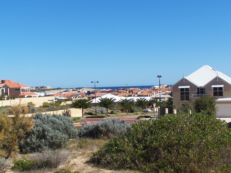 L906(15) Endeavour Circle, PORT BOUVARD, Wannanup WA 6210