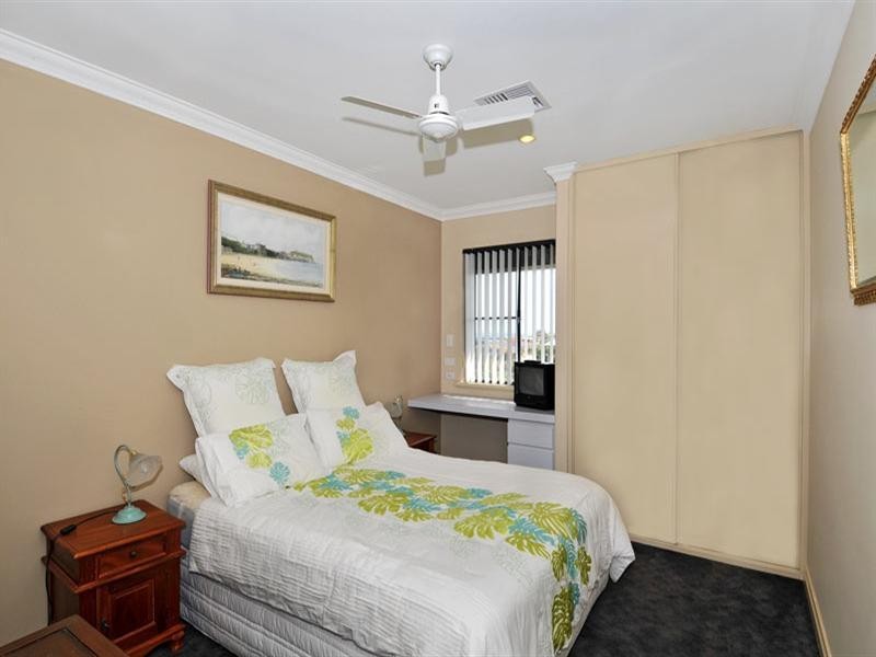 12 Captain Court, Wannanup WA 6210