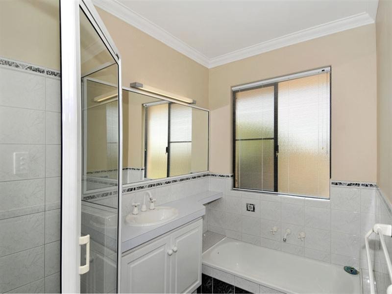 12 Captain Court, Wannanup WA 6210