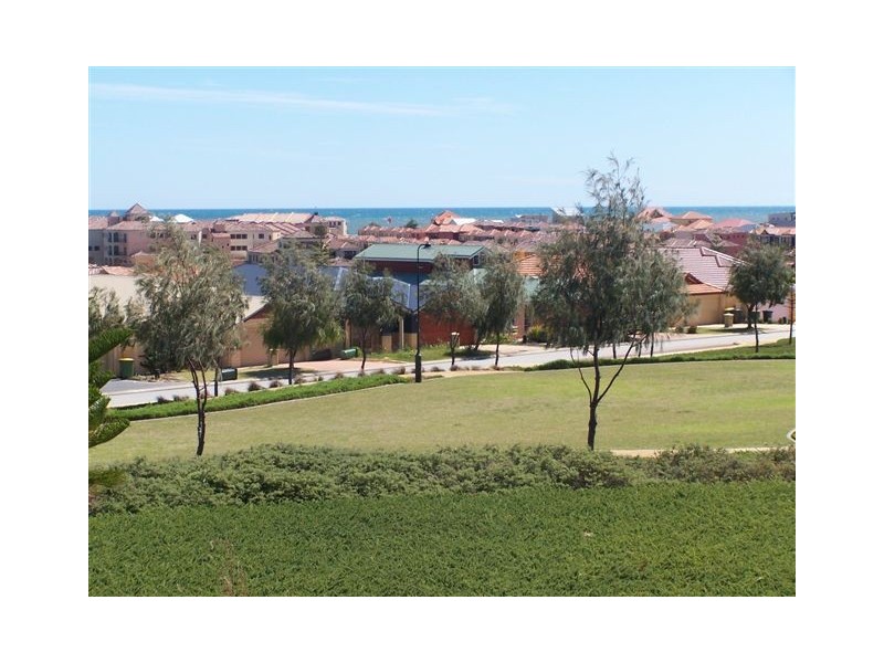 13 Mainsail Parkway, PORT BOUVARD, Wannanup WA 6210